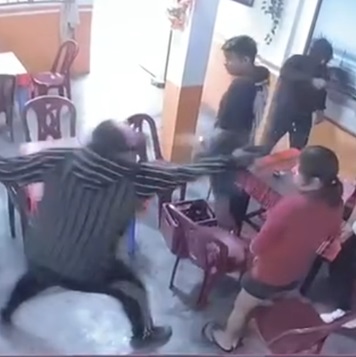 Victim Having Dinner With Family Gunned Down By Gang Of Sicarios