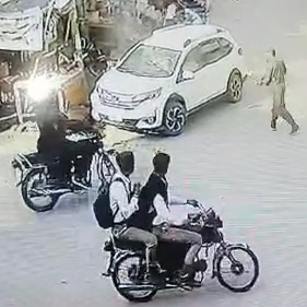 Pakistani Gang Members Setting The Scores Killing Each Other