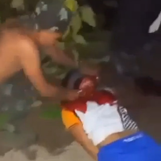  Rebels Cruelly Execute Two Prisoners (Extended Version) 