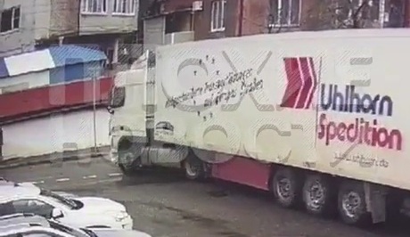 : a truck ran over a pensioner - her head was crashed 