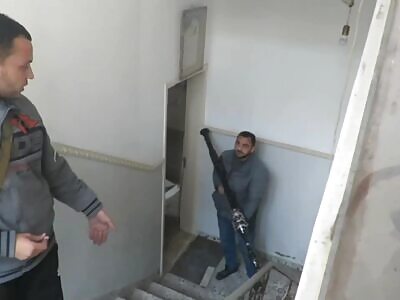 Hamas terrorists dressed as civilians and pass weapons in carpet