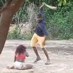 This Piece Of Shit Brutalizing GF For No Reason