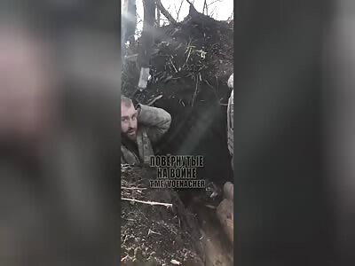 Ukrainian soldiers surrender to Russian army 