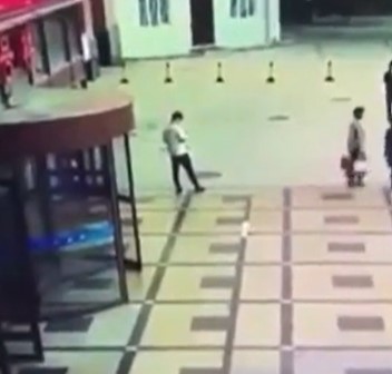 Dude Texting Visited by The Grim Reaper...QUICKLY