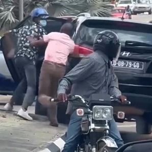 Playing a Hero Goes Wrong