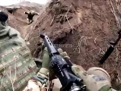 Scumbag Ukrpps Execute Surredning Russians. 