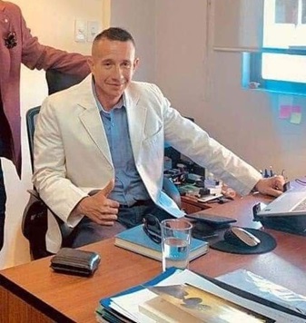 Triple Homicide Outside Barbershop In Ecuador