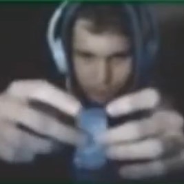 Guy Overdoses Live on Discord, Parents Find Body 3 Days Later