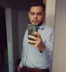 Dude Executed While Celebrating His Birthday with His Friends Inside a Bar