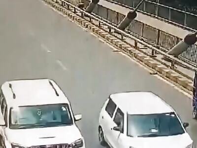 Motorcyclist Dies On Bridge