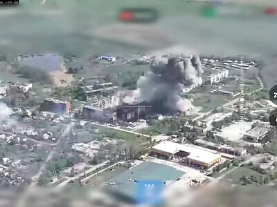 JDAM airstrikes on Russian positions