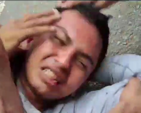 Thief captured and punished hard for trying to steal from lady 