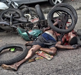 Bus lost control crashed some tire an a young man 