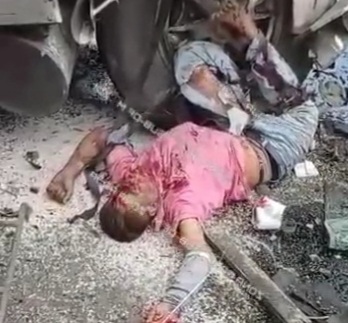 TERRIBLE DEADLY TRAFFIC ACCIDENT BETWEEN TWO HEAVY TRUCKS.