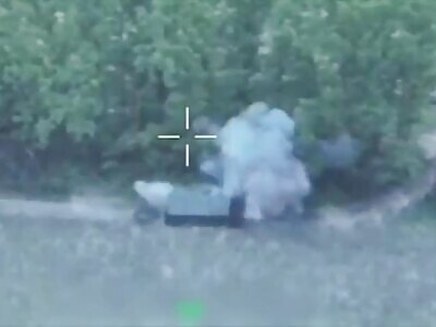 Russian Invention 'Turtle Tank' Dismantled in a Heartbeat 