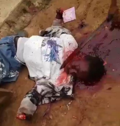 Rival Butchered by Black Axe Gang Members.