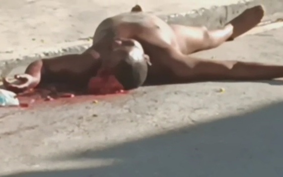 [BRAIN ON THE ASPHALT]Three gang members executed by rival in middle of street 