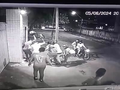 football fan cruelly beaten by members of an organized crowd