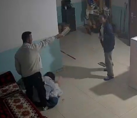 Woman Pisses Off Husband For The Last Time