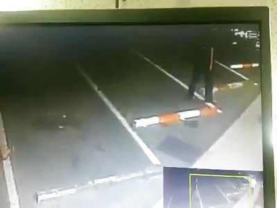 Man Stabbed to Death With a Big Knife