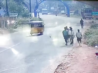 Two People Killed in Autorikshaw vs Van Accident