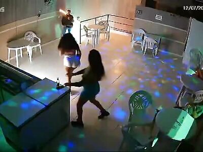 man dies of heart attack in nightclub