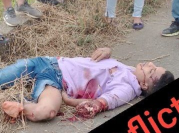 Motorcyclist crashed dead by truck 