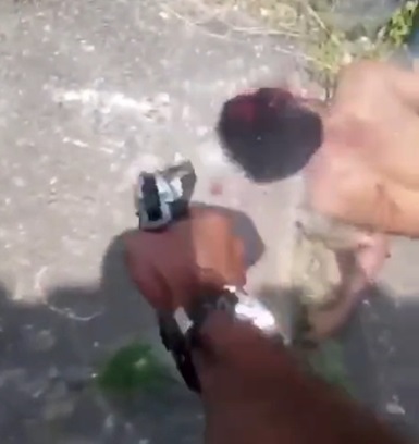 Bad Ending For Man When Meeting His Old Rival In the  Favelas