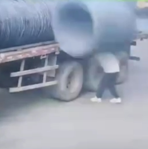 Truck Driver Finds Out What Pain Truly is.