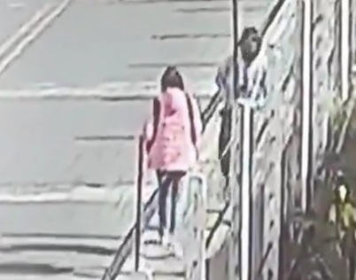 Scumbag Attacks Girl for no Reason 