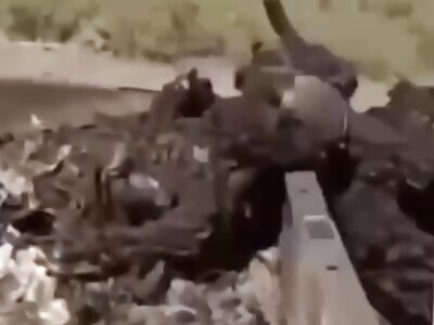 Russians soldiers completely burned in Donetsk