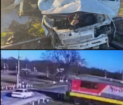 Stupid Drunk Russian Driver Crashed by Train 