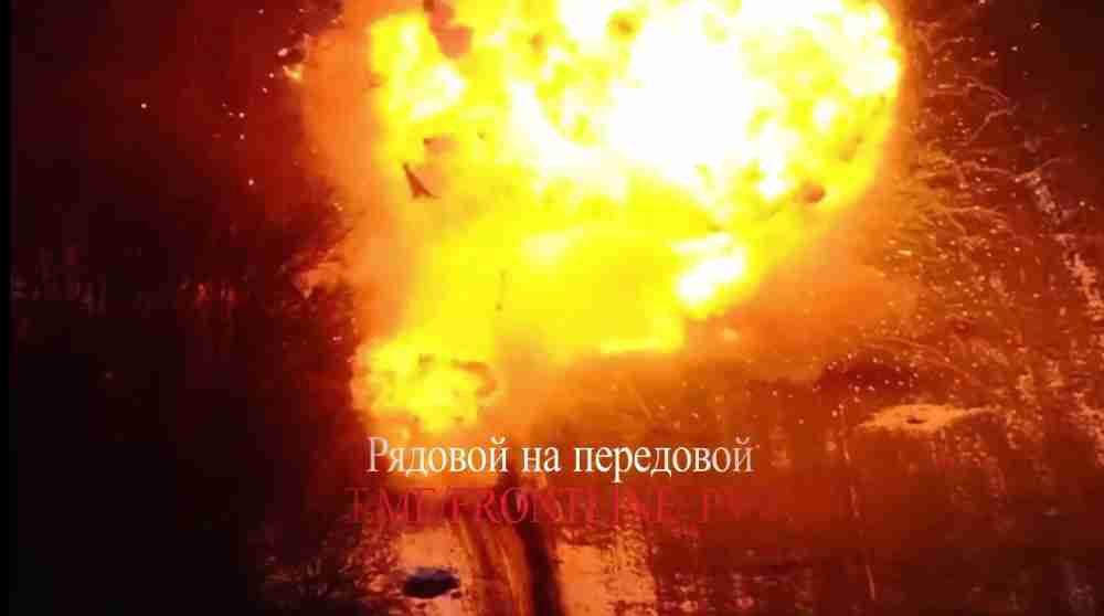 Russian drone demolecularizes Leopard tank and its passengers. 