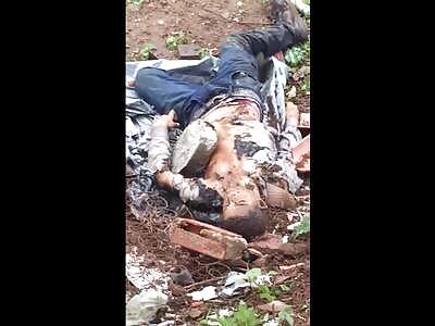 Brazilian criminal was set on fire by the crowd