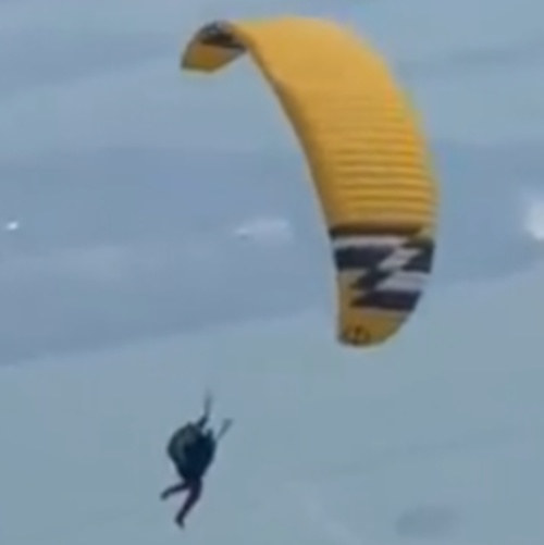 Turkish Tourist Woman Falls to Death in Paragliding Accident in Colombia