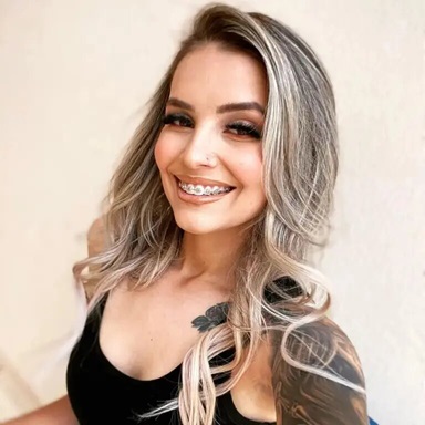 Point Blank Headshot Leaves No Survivor {CCTV}