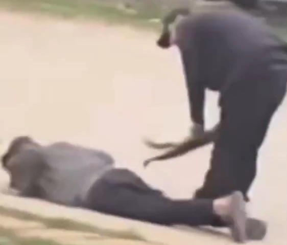 Rebel Execute Regime Soldier by Bullet Right in the Anus