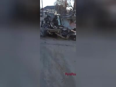 Russian tank crushed a car with Russian soldiers for no reason.