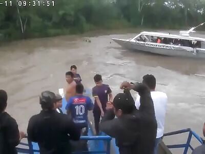 Several Injuries After 2 Ships Collide In Peru {w/Aftermath}