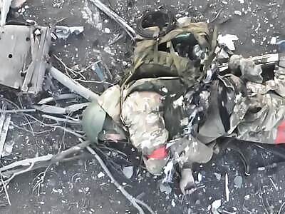 Clearing Toretsk of Russians.