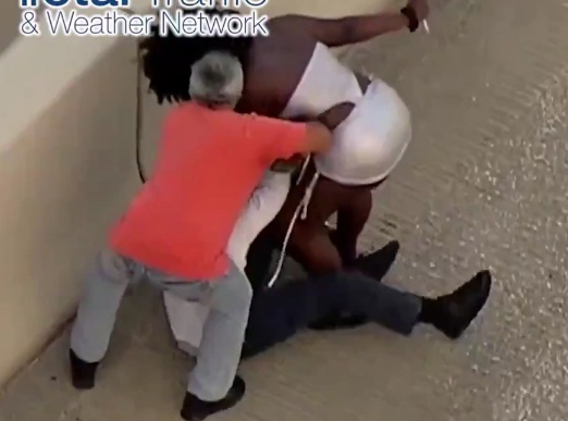 Following a traffic accident a woman gets out and stabs the driver of 