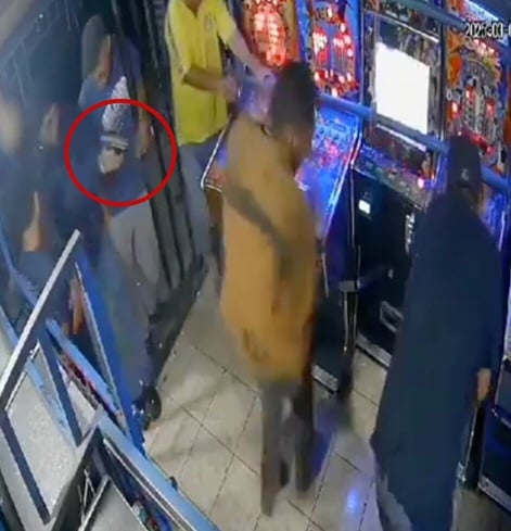 Sicario Ruins Game With Friends at the Slot Machines