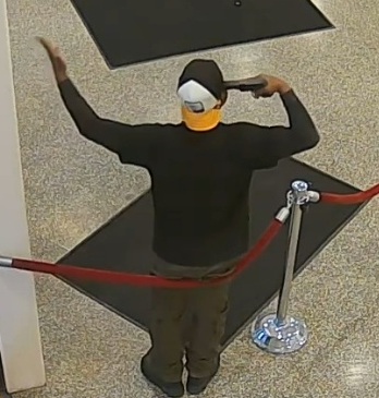 Man Shoots Himself In Head at North Avenue Courthouse