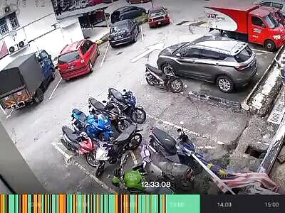 Dude Jumps To His Death