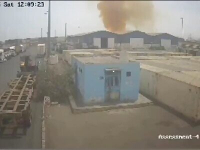 Iran Port Explosion pt1