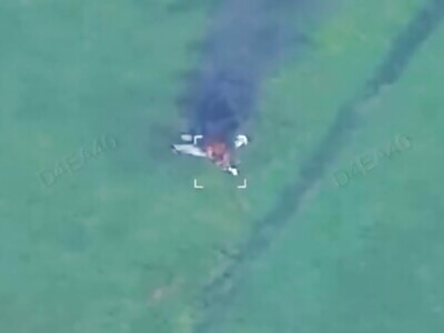 Russia's newest multirole fighter Su-35 shot down in Kursk.