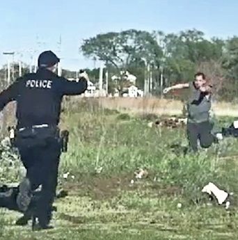 Chicago Cops Shoot Man During Gun Battle Following Chase into Indiana