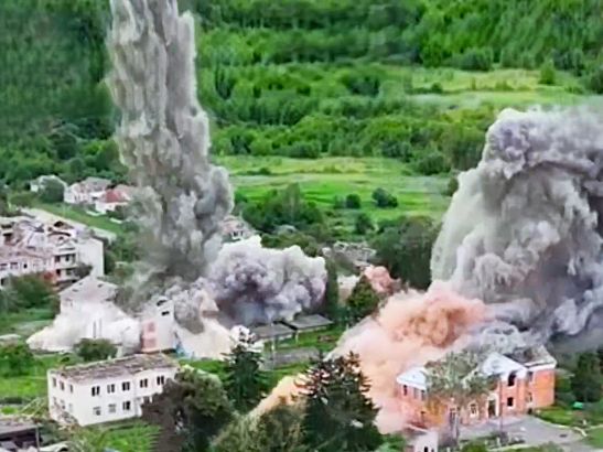 Sumy: Ukraine Hammer Bombs Buildings Filled with Russians