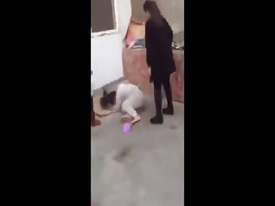 Asian mistresses caught and beat ( 3 ) 