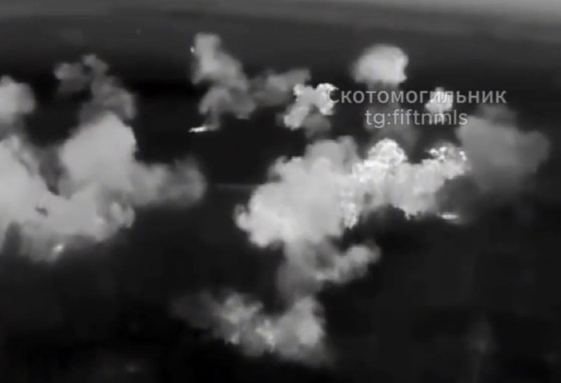 Missile rain on Ukrainian camp. 